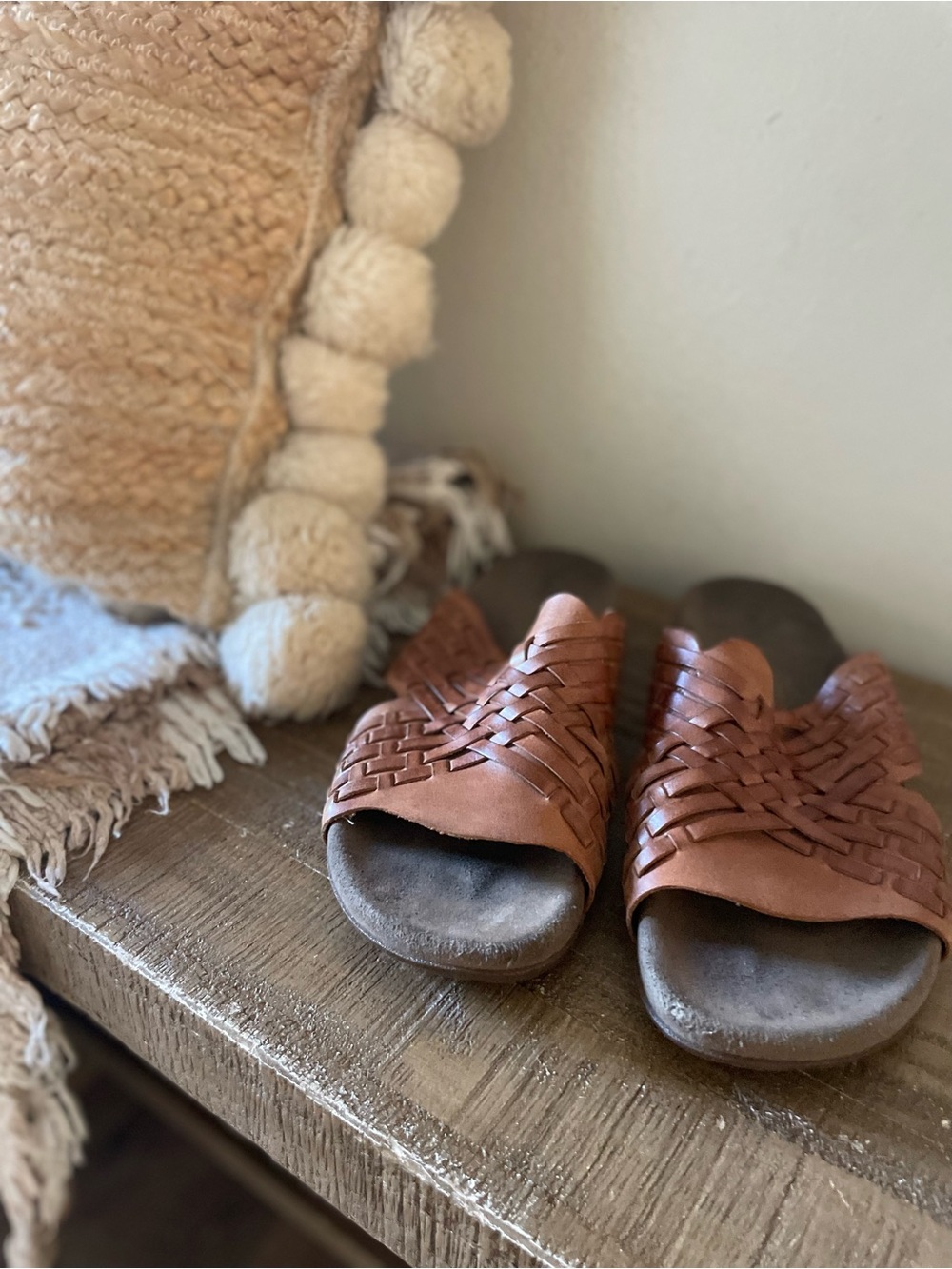 Taos Footwear Cognac Woven Leather Slide Mules size 9 #sandals - Picture 4 of 6
